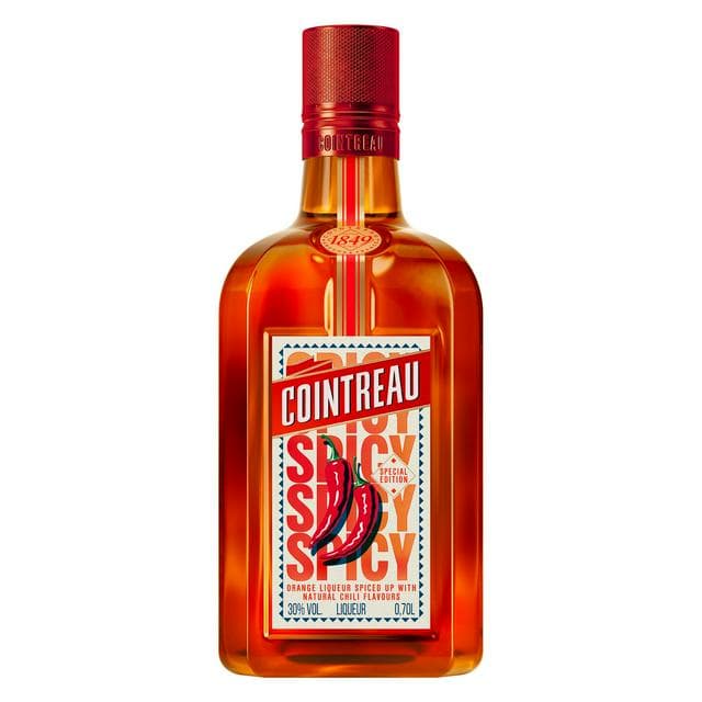 Cointreau 70cl Spicy Triple Sec Orange Liqueur Bottle - gallery image 1
