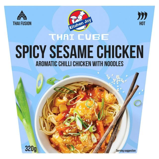 Kitchen Joy Thai Cube 320g Spicy Sesame Chicken Aromatic Chilli with Noodles - gallery image 1