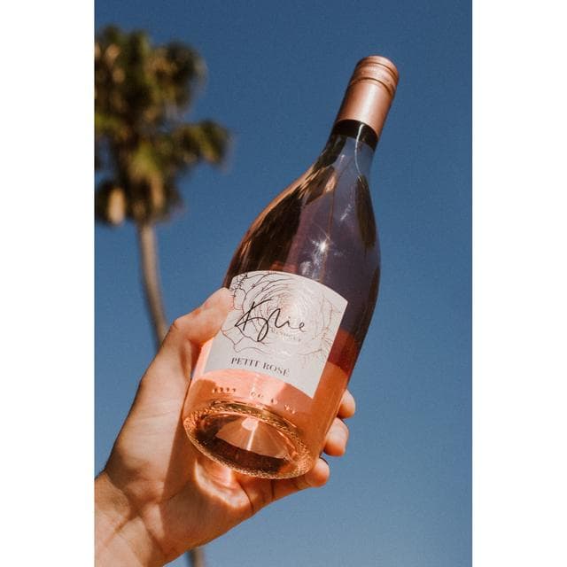 Kylie Minogue Petit Rose Wine 75cl - gallery image 4