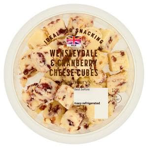 Sainsbury's 125g Wensleydale & Cranberry Snacking Cheese Cubes